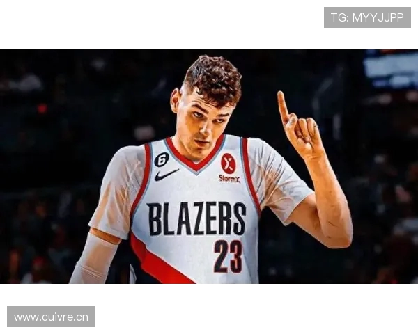 克林根篮下连续强起暴扣 开局11分5板统治内线引领球队掌控比赛节奏